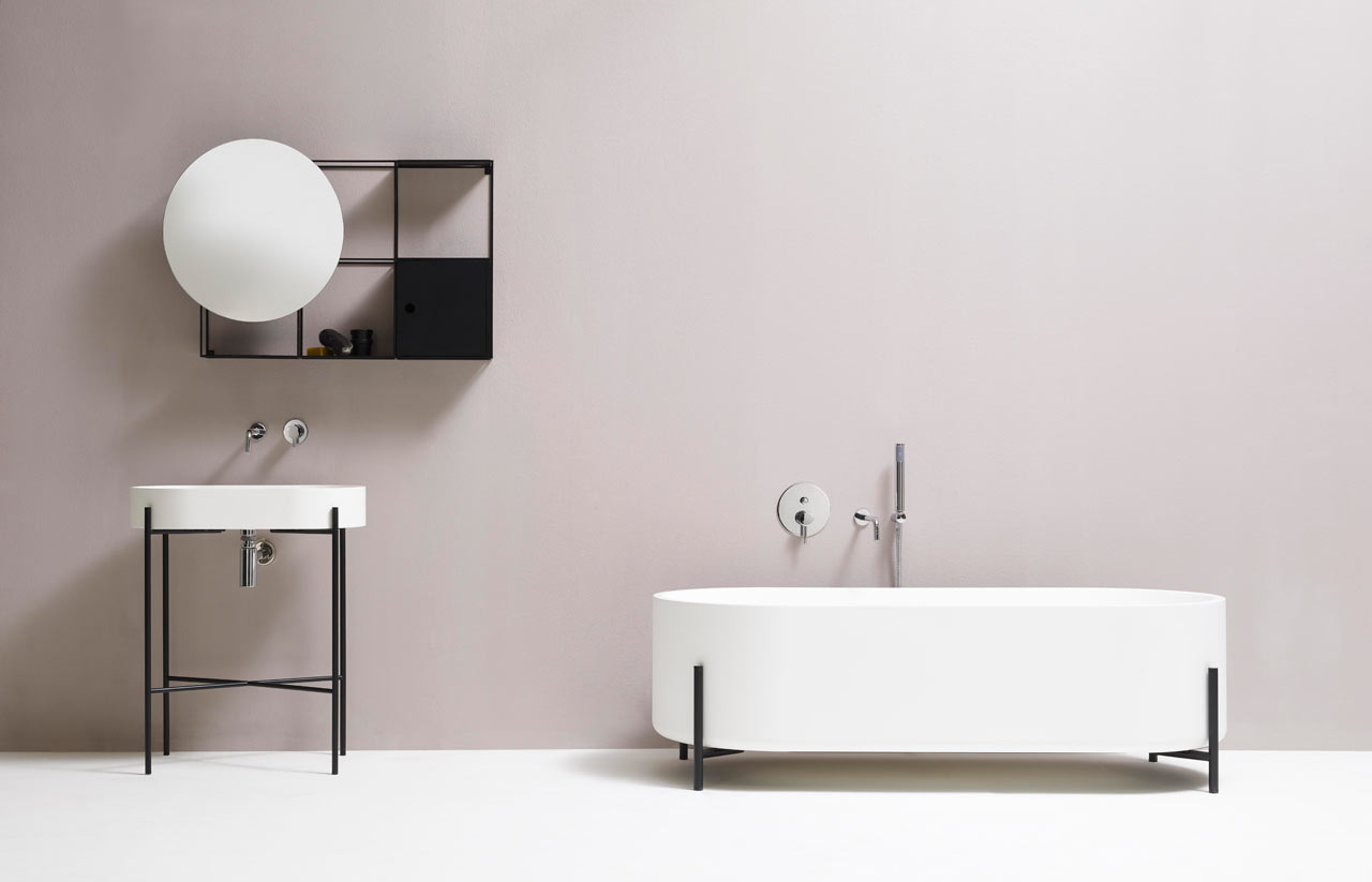 Vanny bathroom